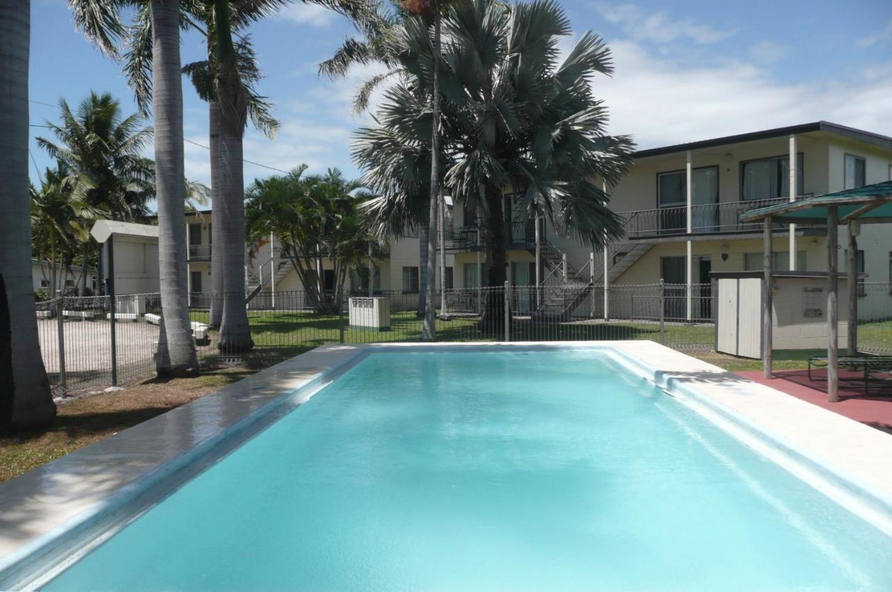 Ocean Breeze Units Apartamento Bowen Exterior foto