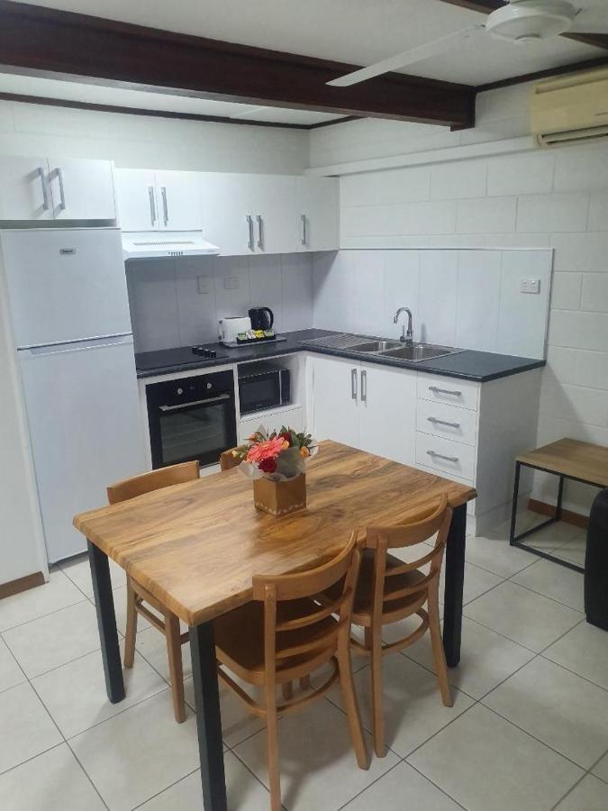 Ocean Breeze Units Apartamento Bowen Exterior foto