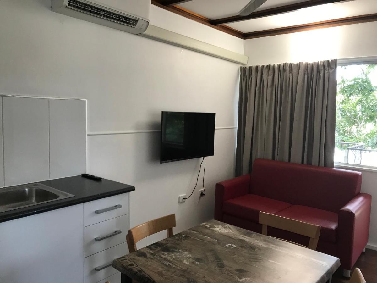 Ocean Breeze Units Apartamento Bowen Exterior foto