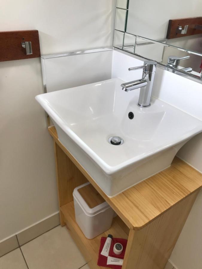 Ocean Breeze Units Apartamento Bowen Exterior foto