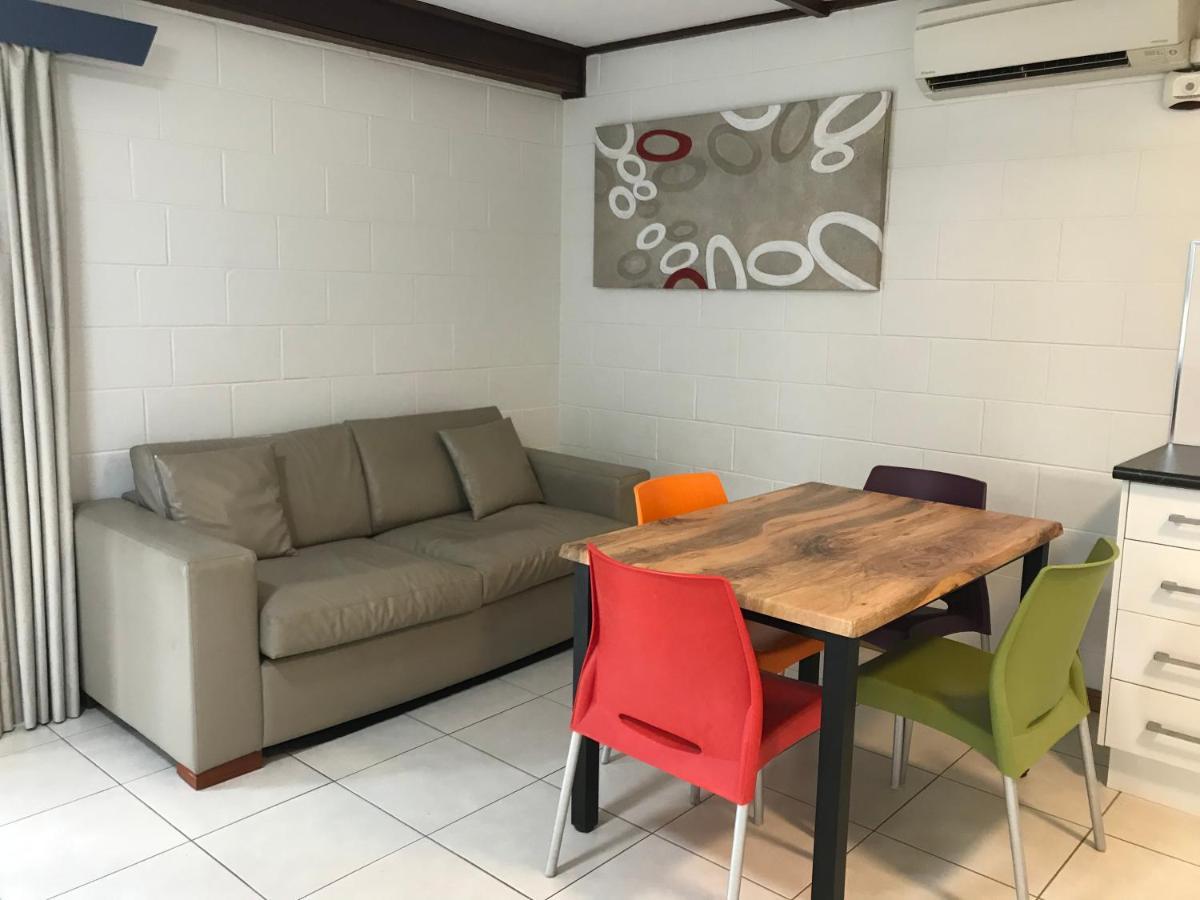 Ocean Breeze Units Apartamento Bowen Exterior foto