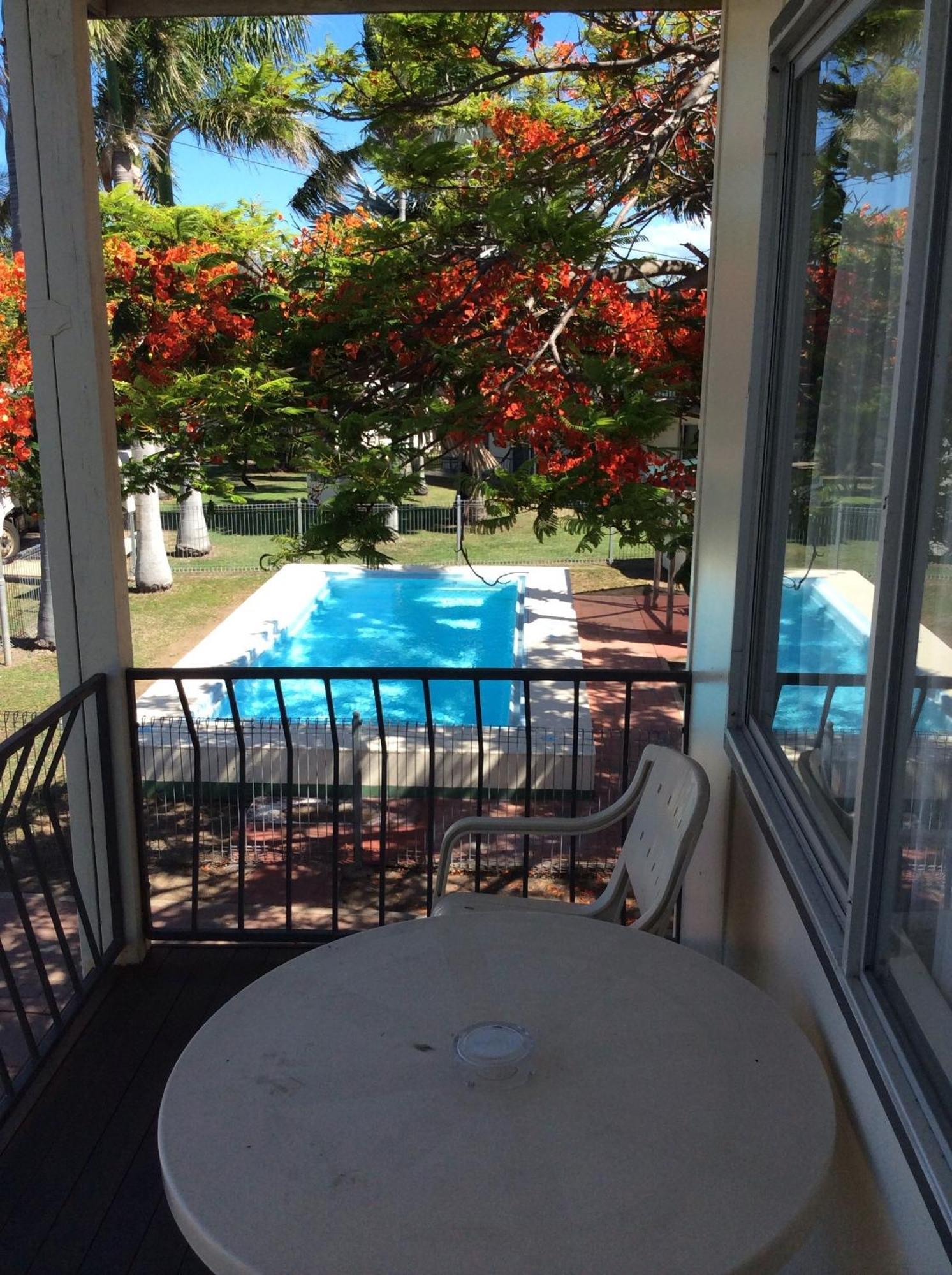Ocean Breeze Units Apartamento Bowen Quarto foto